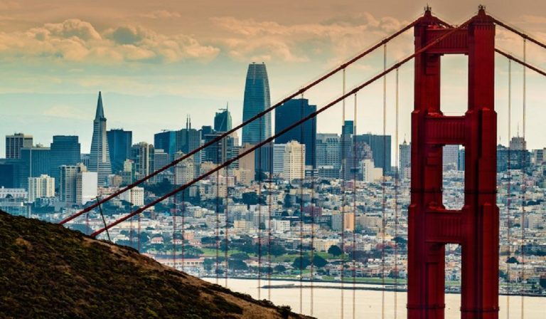 Coronavirus, a San Francisco servizio taxi per fare test