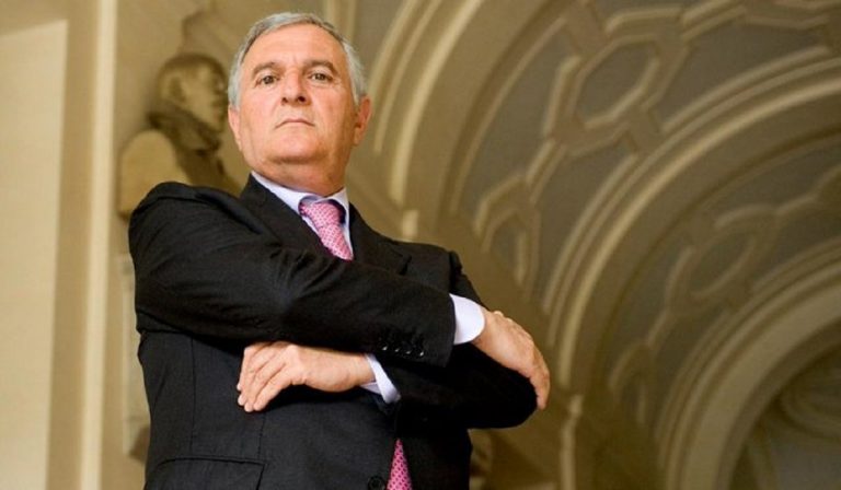 Vincenzo D'Anna, presidente dei biologi, dimesso