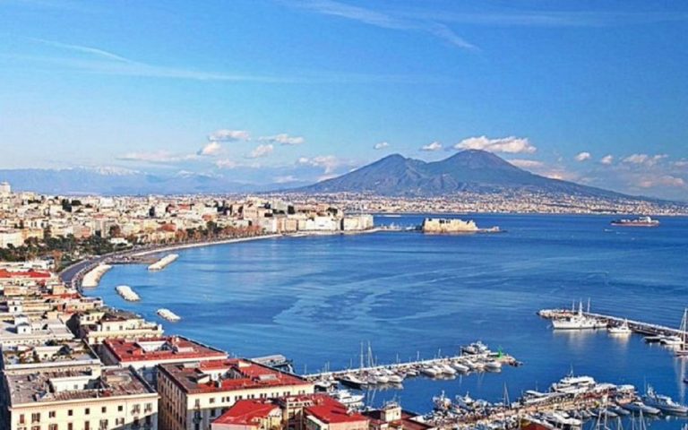 25 aprile napoli blindata