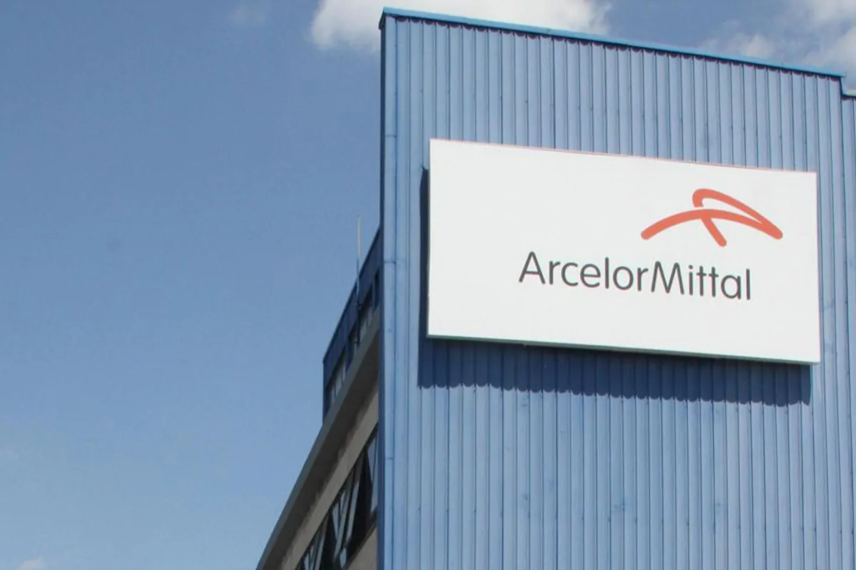 ArcelorMittal operaio mascherine licenziato