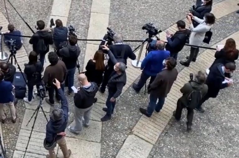 Assembramento quante persone