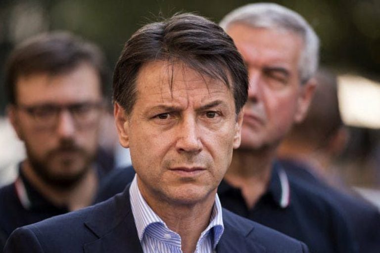 conte denunciato alto tradimento