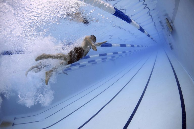 Coronavirus, riapertura di piscine e palestre