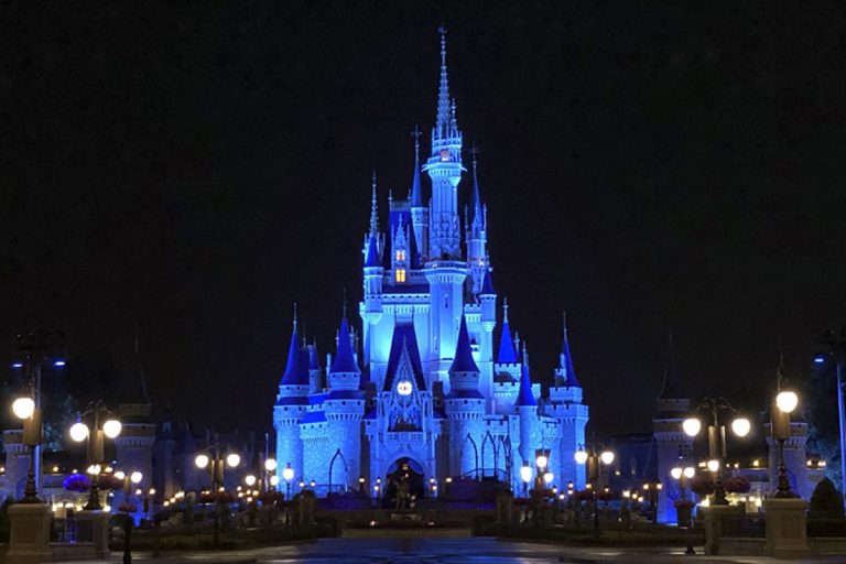 coronavirus licenziamenti disney world