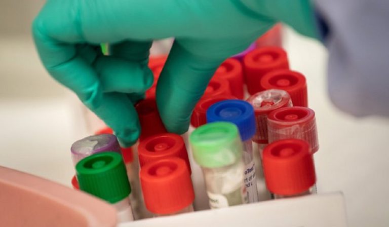 Coronavirus, contagio prima dei sintomi di malattia