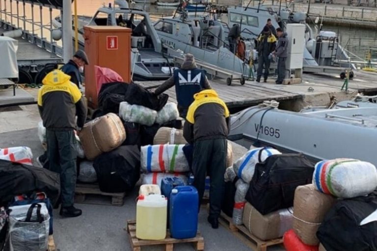 droga puglia finanza dia