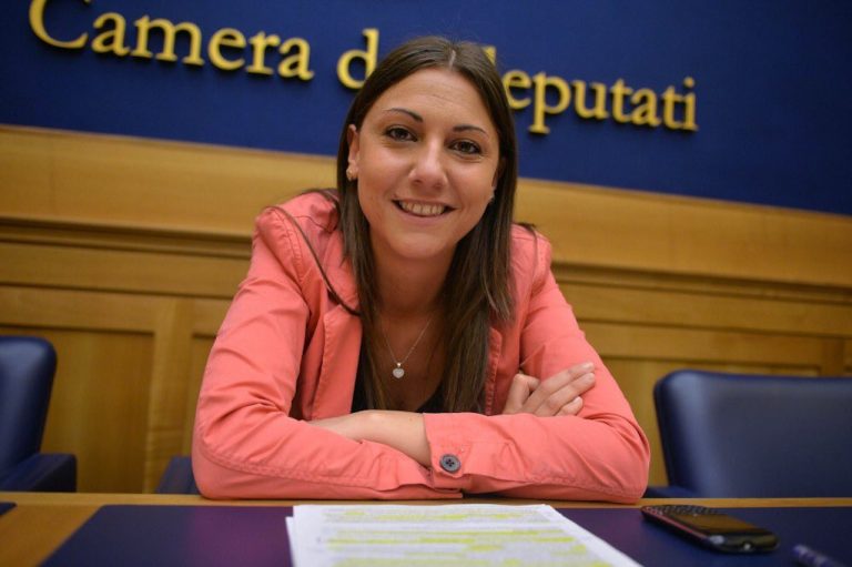 Anna Ascani