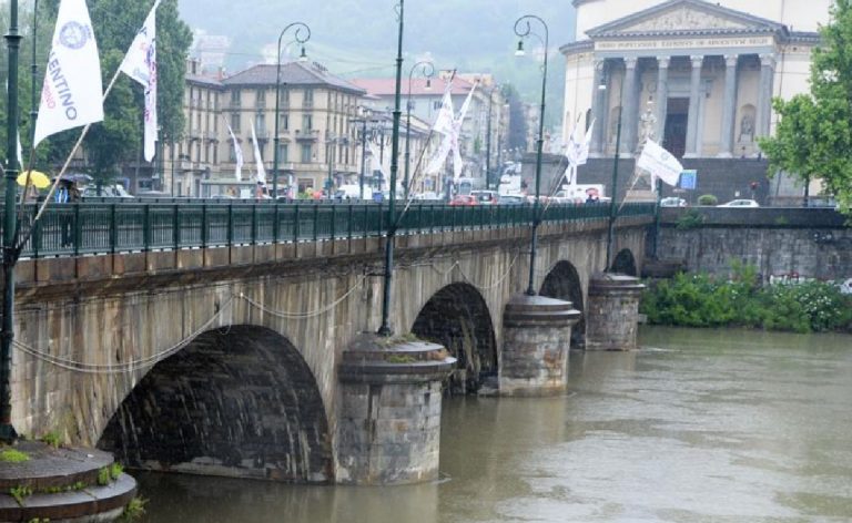Maltempo Piemonte piena Po