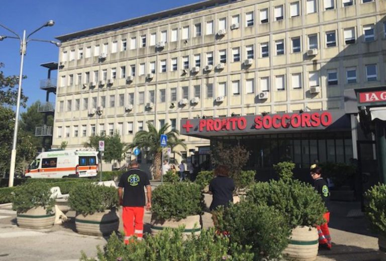 medico malato ascensore