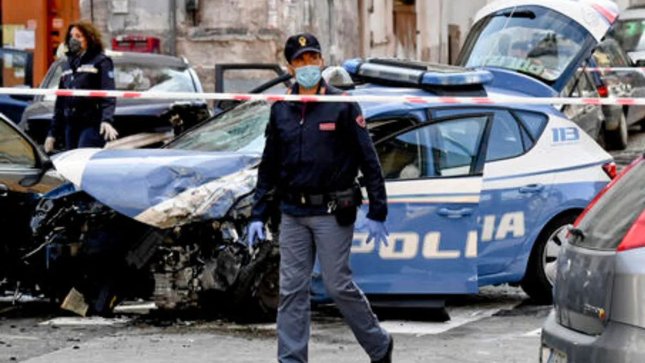poliziotto morto a Napoli