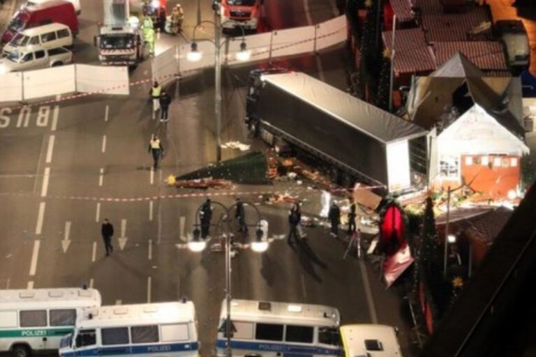 terrorismo italia espulso egiziano