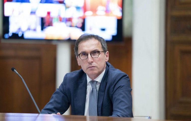 abbiamo bisogno degli assistenti civici