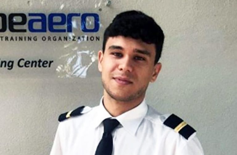 aereo-tevere-daniele-papa