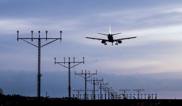 Riapertura aeroporto di Orio al Serio