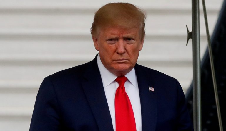Twitter: Trump segnalato