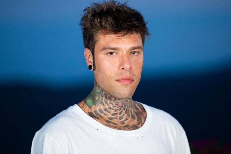 fedez sexyshop 768x512