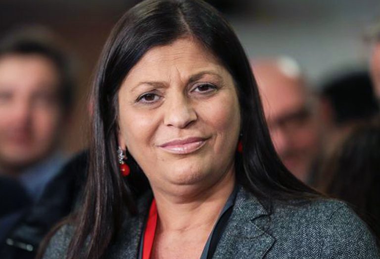 jole-santelli