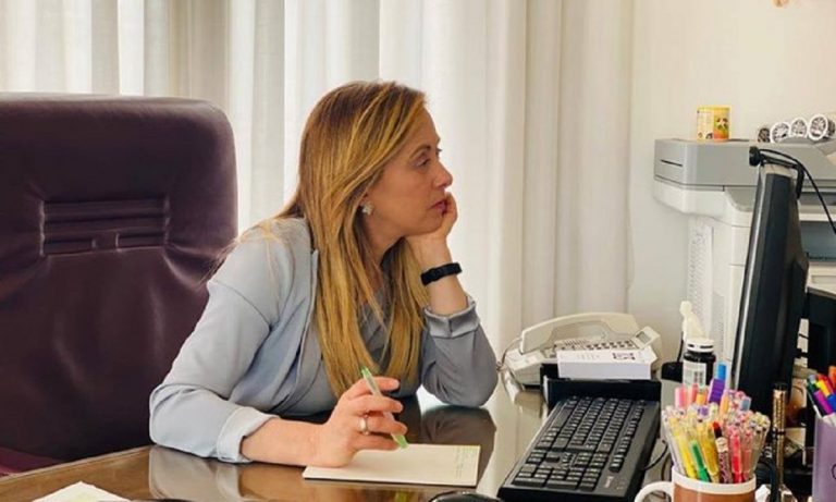 meloni assistenti civici