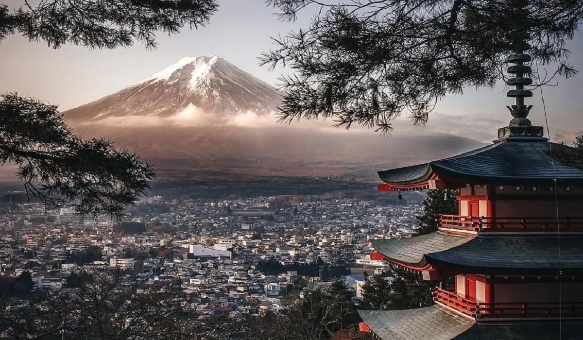 Giappone: piano turismo con metà soggiorno gratis