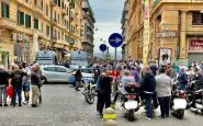 Napoli, protesta dei tassisti