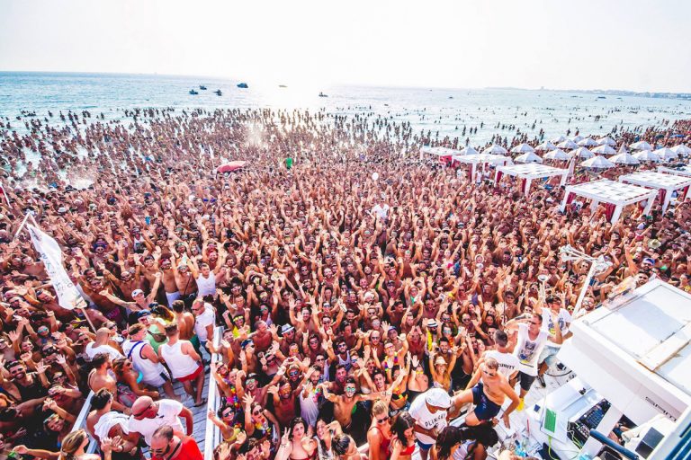 Puglia riapertura discoteche 15 giugno