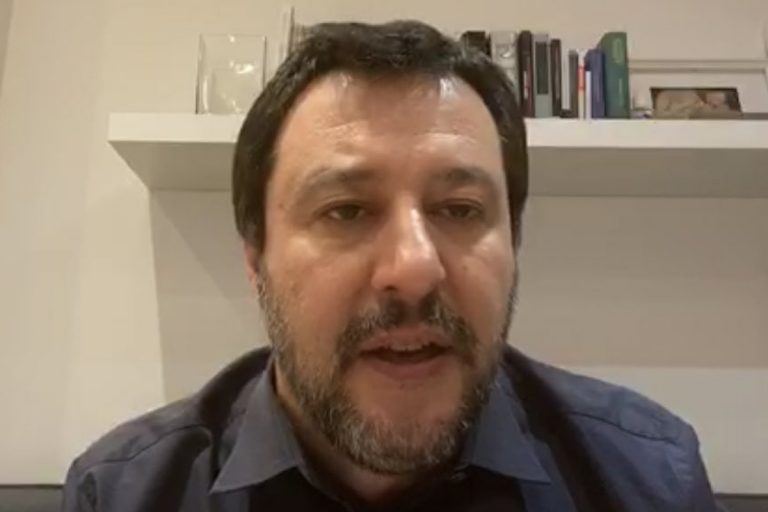 Salvini Serie a riprenda giugno