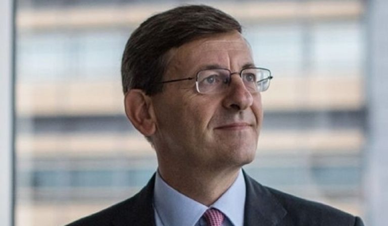 Colao prepara il dossier estate col Coronavirus