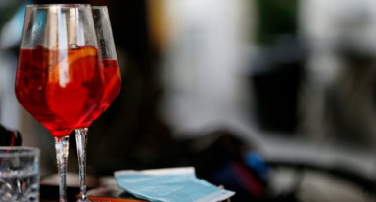 cacciata bar coronavirus