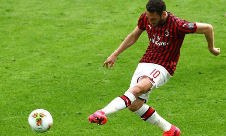 calhanoglu var espulsione rebic