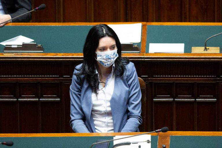 Camera approvato decreto scuola