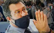 Caserta, Salvini appoggia la protesta dei secondini: i detenuti "Noi denudati e torturati"