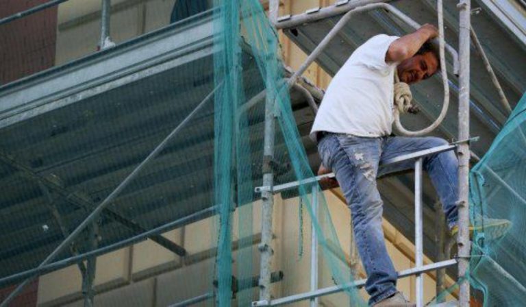 Cassa integrazione e blocco licenziamenti per tutto il 2020 nel decreto di luglio