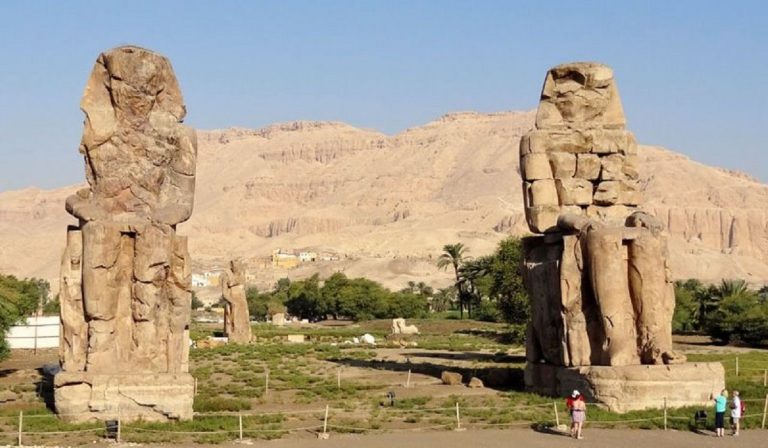 Colossi di Memnone: cantavano all'alba