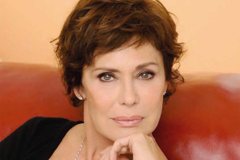 Corinne Clery non sente il figlio da 4 anni i motivi