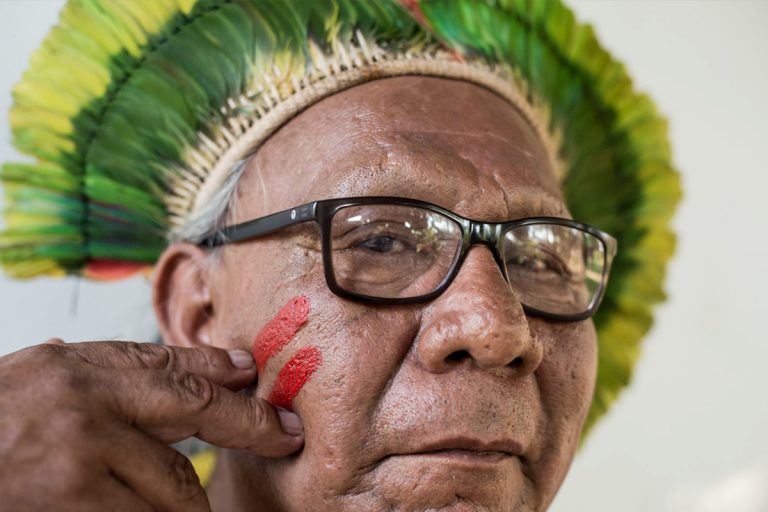 coronavirs amazzonia morto paiakan