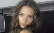 EmilyRatajkowskisenzareggiseno