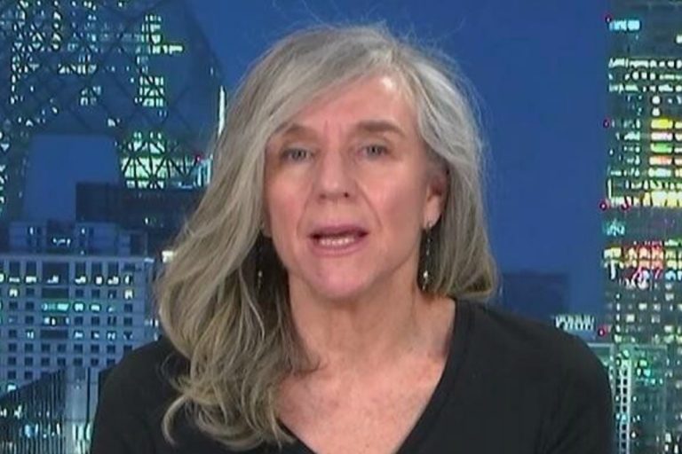 Giovanna Botteri si commuove a Domenica In