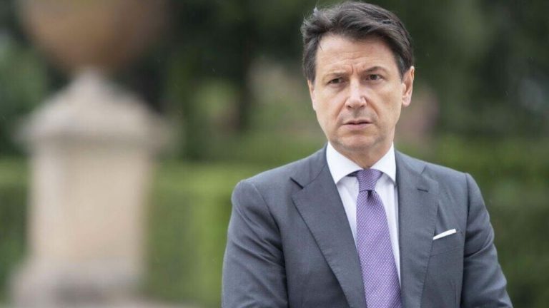 Giuseppe Conte voucher donne manager