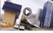 Gru crollata strada Wuhan