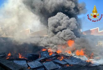 incendio Settimo Torinese