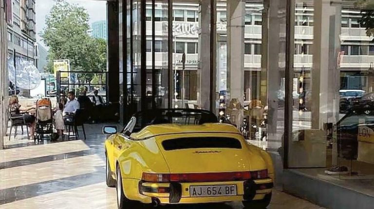 porsche-sotto-portici