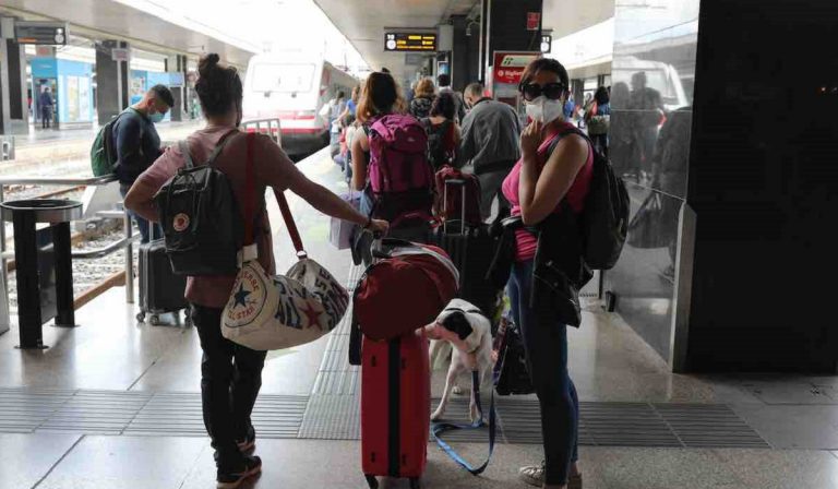 Sui treni regionali regole Covid diverse