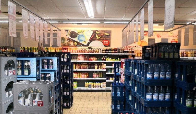 Germania, tra gli scaffali bevande avvelenate