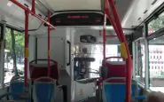 Autobus preso a sassate Casalnuovo