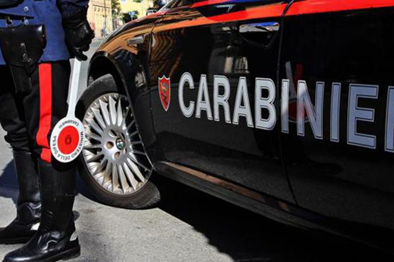 autoerotismo in auto adescare 14enne