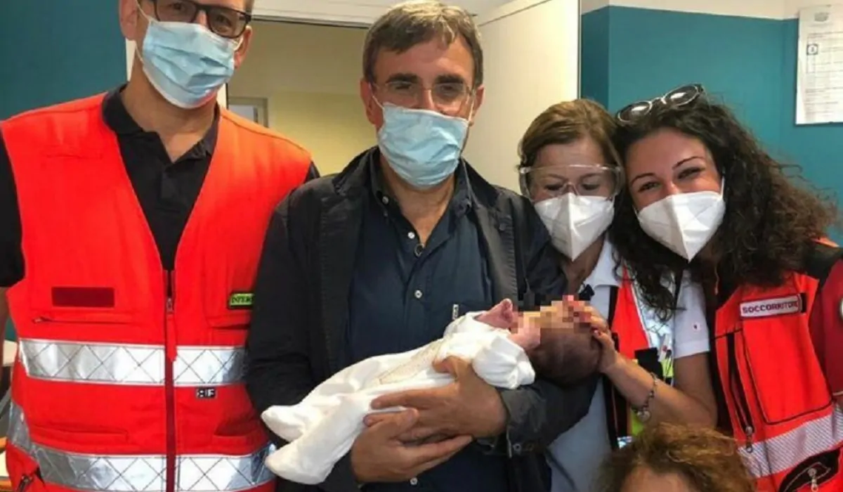 Neonato abbandonato a Bari, il commento del medico