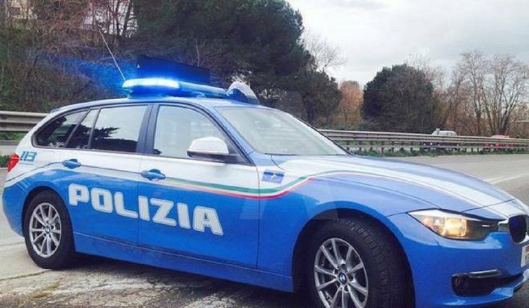 bimba cammina pontina