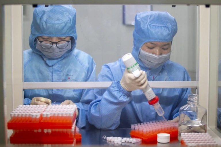 covid wuhan scienziato cinese