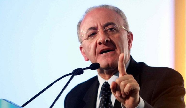 movida de luca giovani masochisti