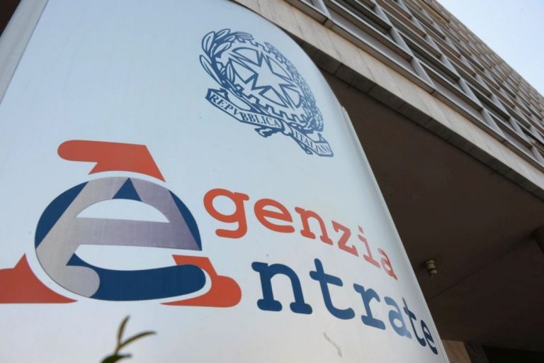 email truffa agenzia delle entrate